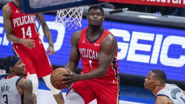  锡安暴力隔扣震撼全场鹈鹕力克马刺止住颓势